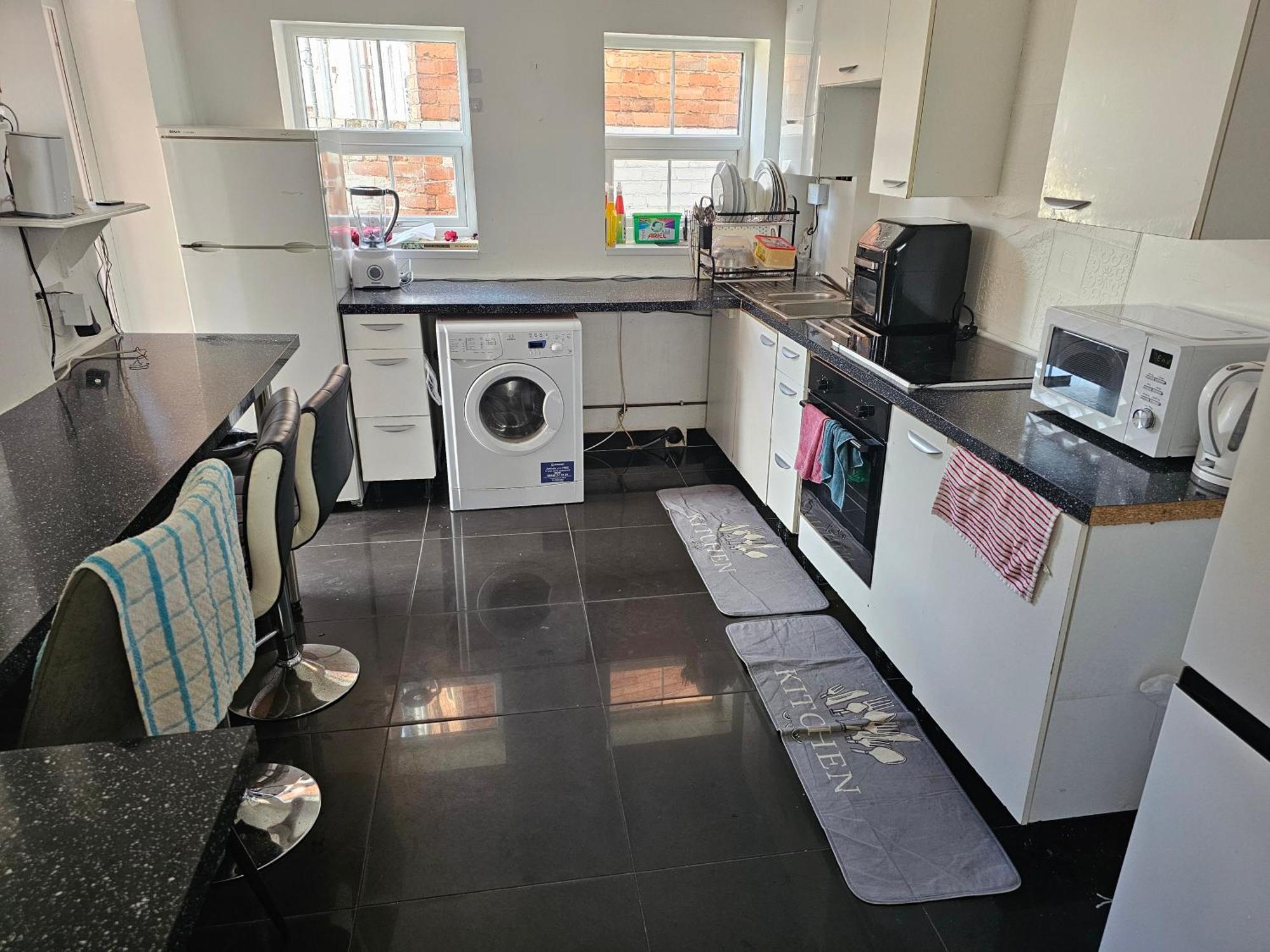 Available Rooms At Buckingham Road Doncaster Eksteriør billede